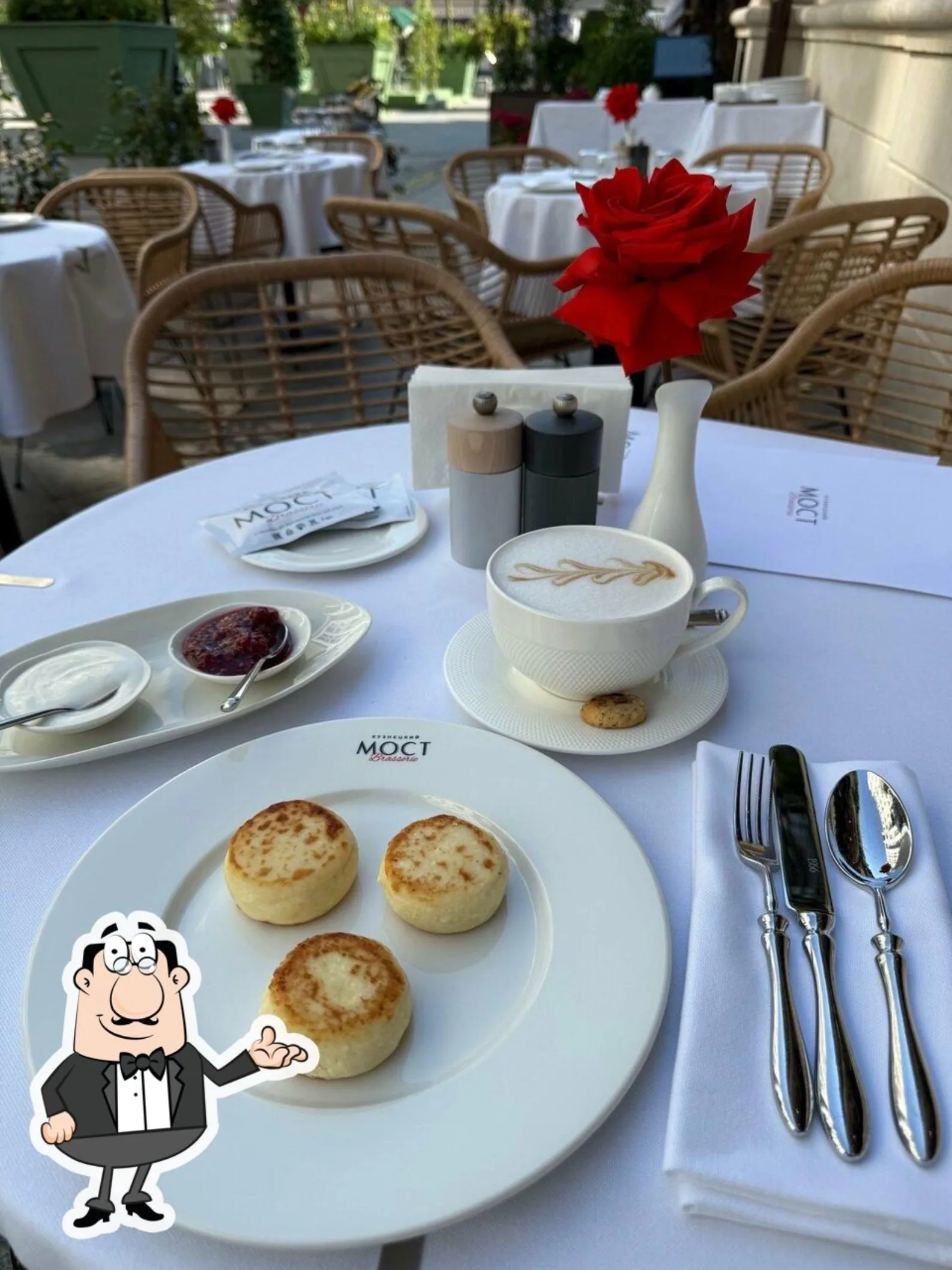 Пространство ресторана Brasserie Мост