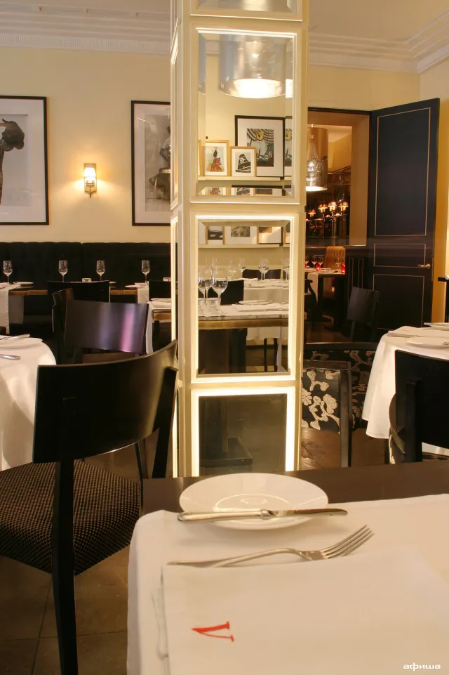 Фирменное блюдо в ресторане Vogue Café